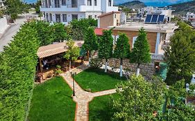 Villa M Cako